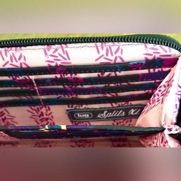 Lug Splits XL Wallet. Boho Floral Black. NWOT - Picture 5 of 10